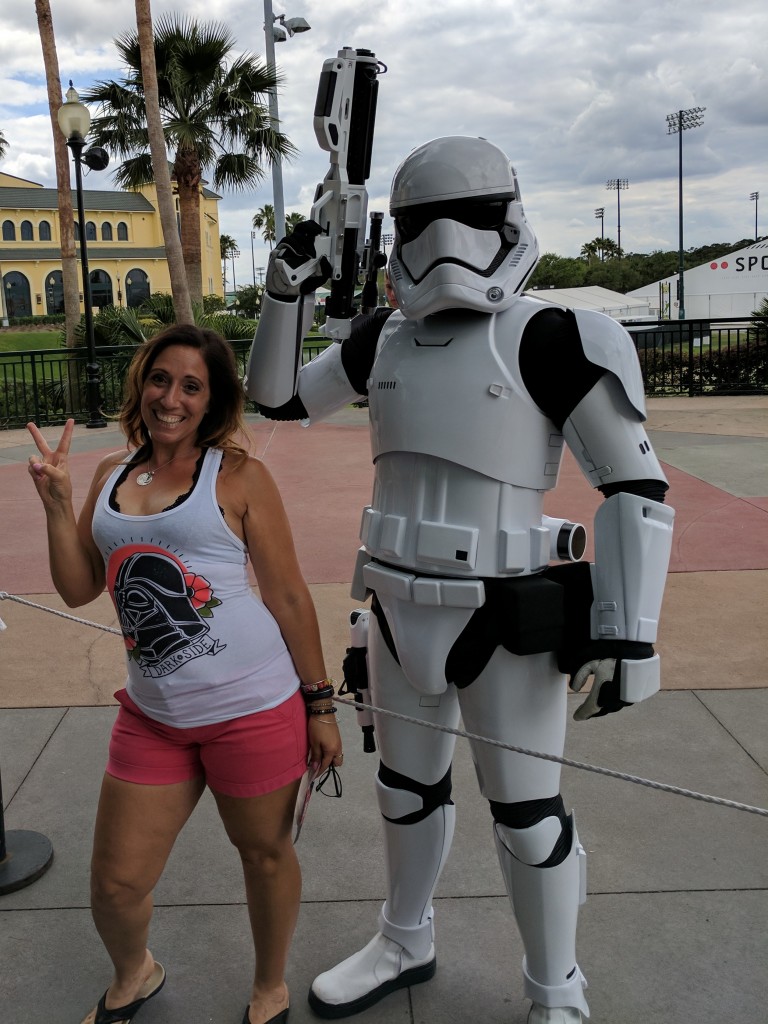 Storm Trooper - star wars half expo