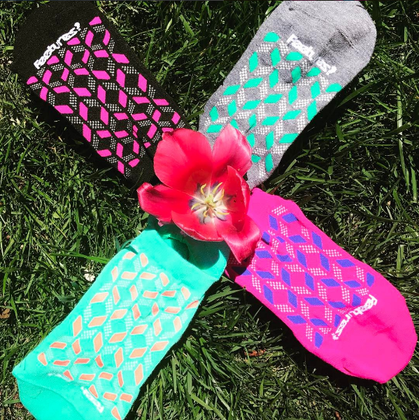 Feetures! Socks - high performance ultra light no show - Mothers Day