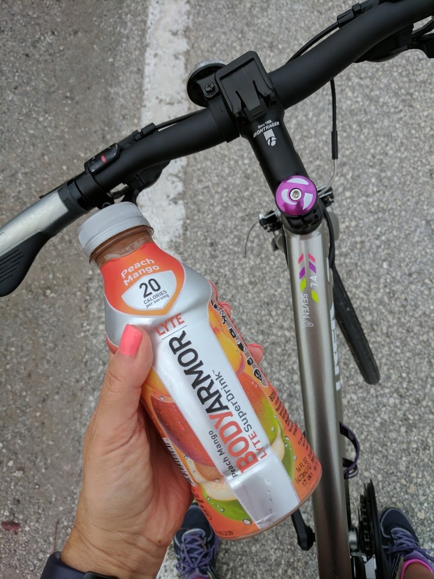 BODYARMOR LYTE-peach mango-bike