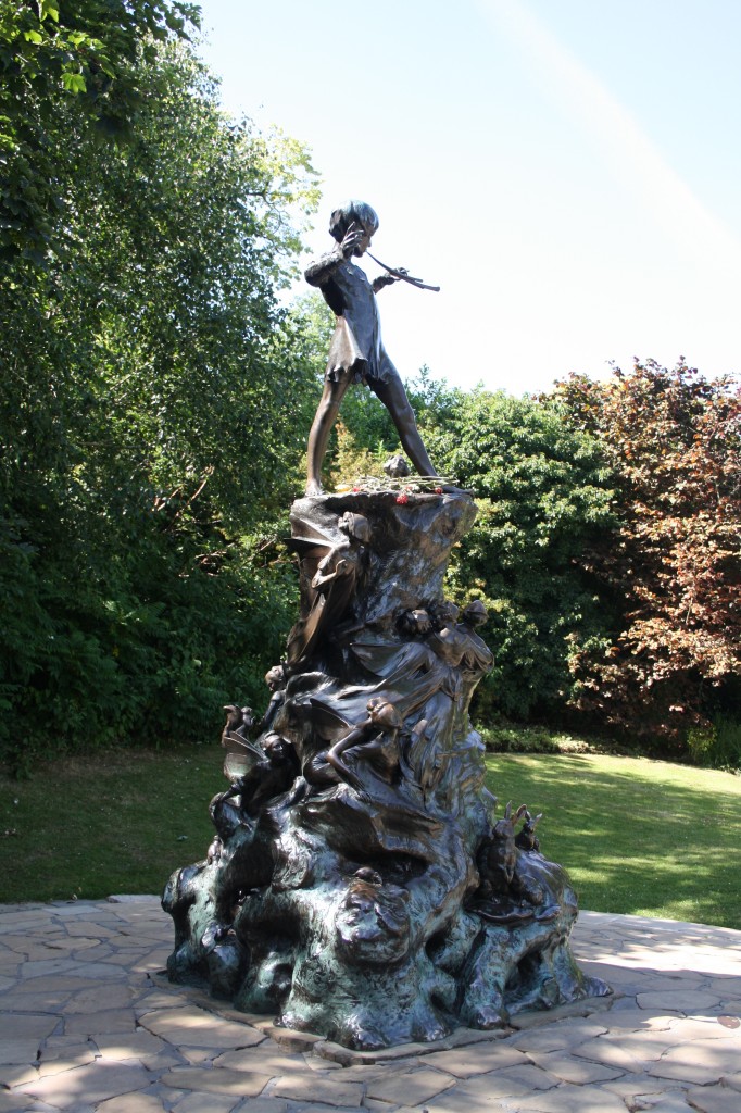 Peter Pan Stature - Kensington Gardens