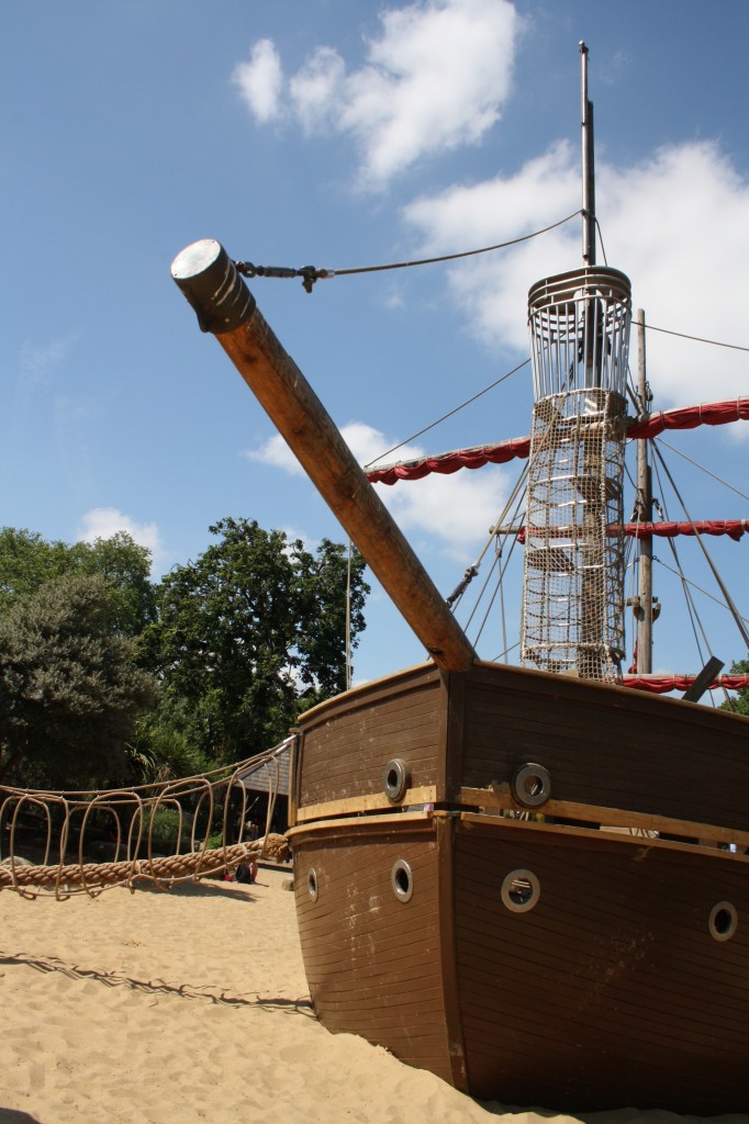 Princess of Wales Memorial Playground_priate ship- Kensignton Gardens