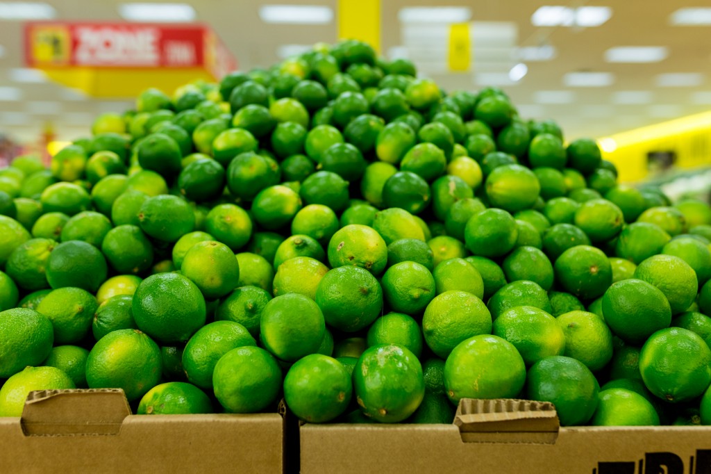 Produce_Limes FrescoYMas